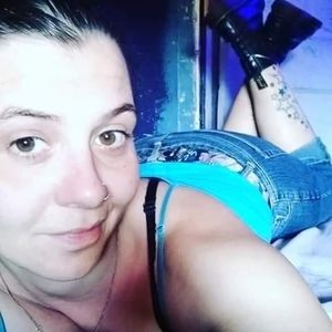 Meet your Posher, Jillian